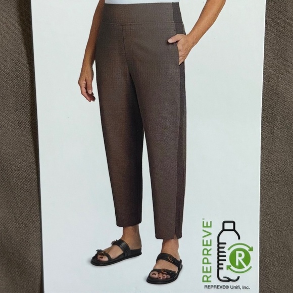 Kirkland Signature Ladies' Ankle Pants, Pull-On, Pockets, Tan Small NWT - Picture 1 of 16